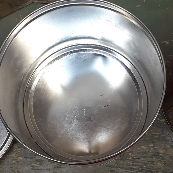 Bundle of 3 beautiful floral collectors tins. - Picture 7 of 16